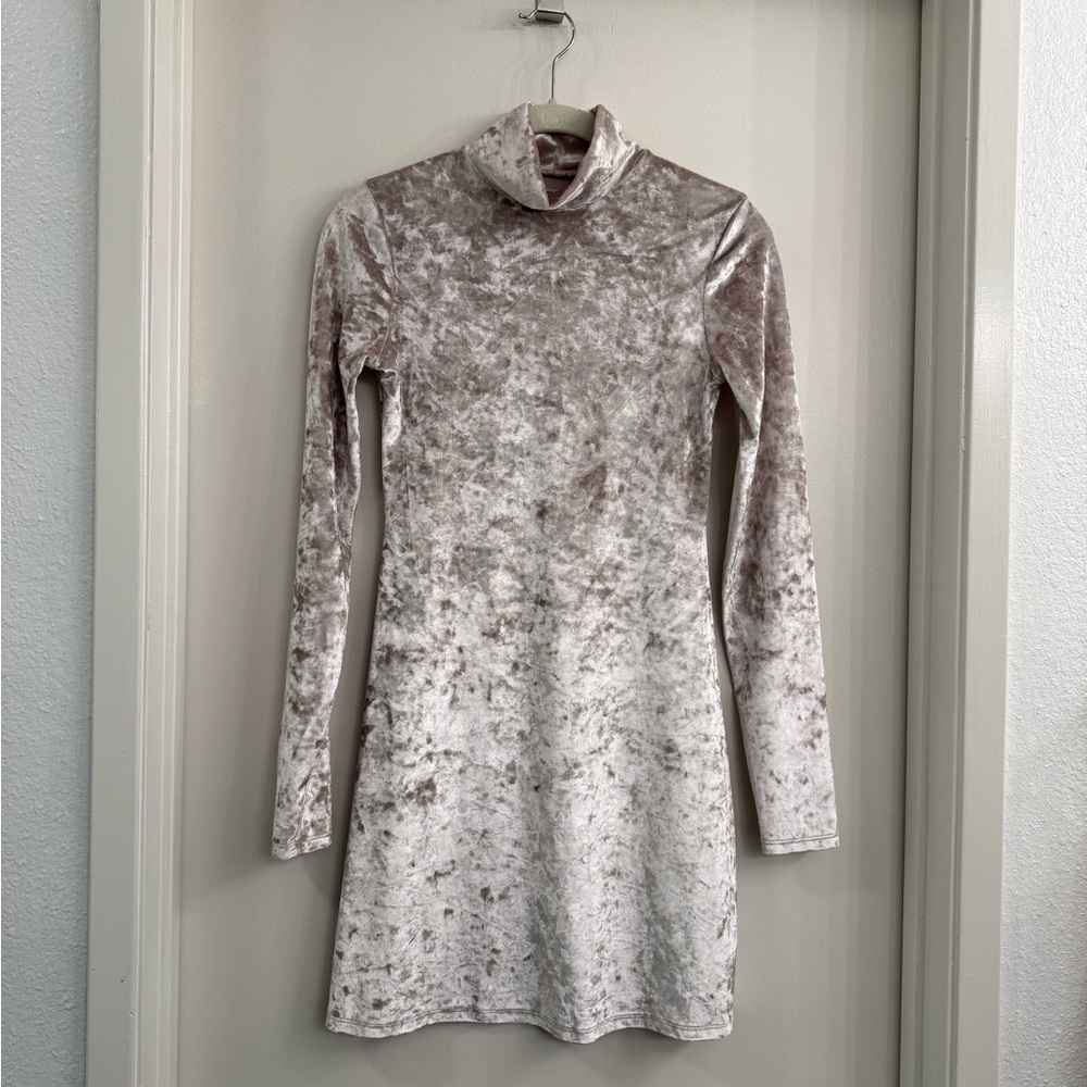 Urban Outfitters Kimchi Blue Soft Velvet Long Sleeve Dress